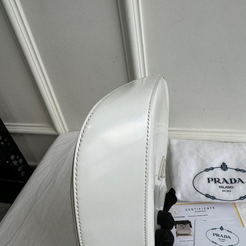 ❌SOLD❌ Prada Cleo Brushed Leather Shoulder Bag White - Picture 7 of 16